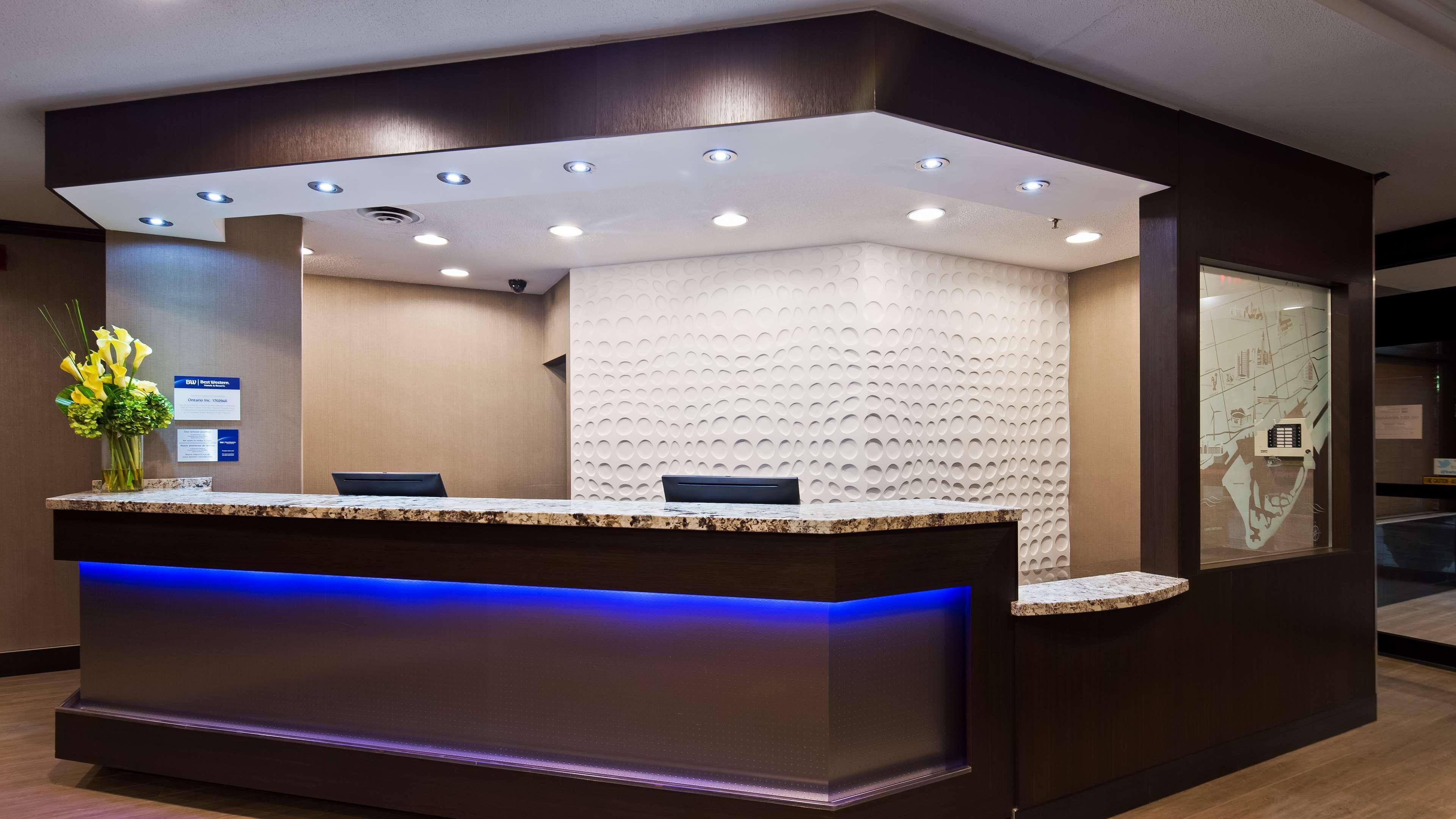 Best Western Plus Toronto Airport Hotel Mississauga Dış mekan fotoğraf