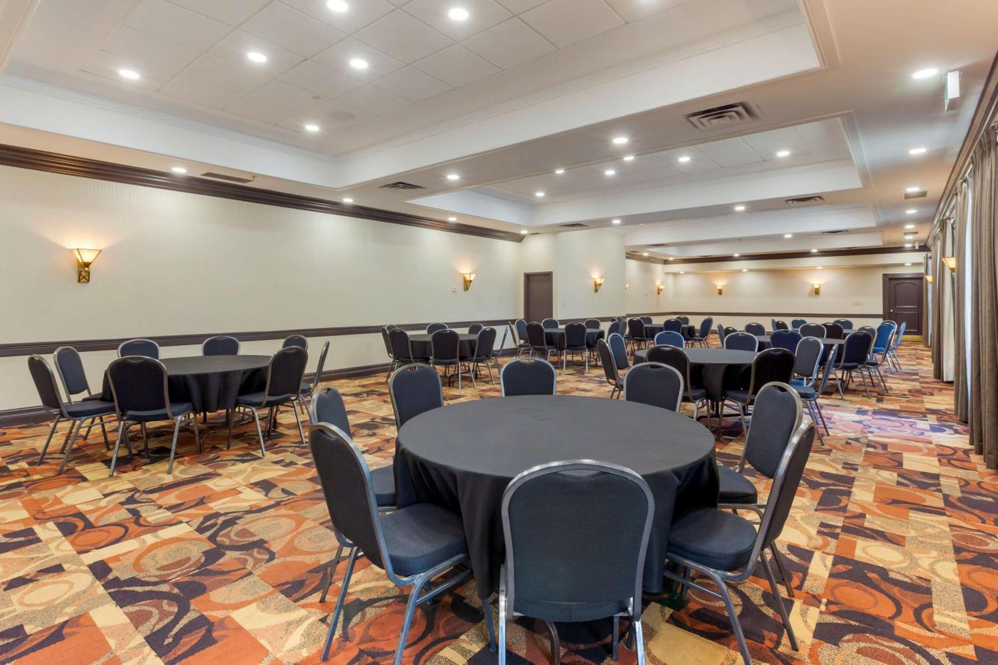 Best Western Plus Toronto Airport Hotel Mississauga Dış mekan fotoğraf