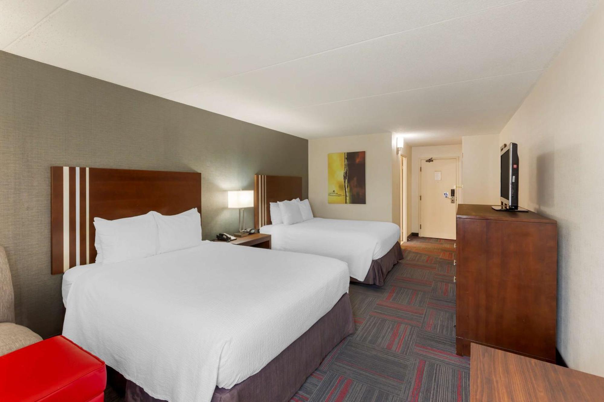 Best Western Plus Toronto Airport Hotel Mississauga Dış mekan fotoğraf