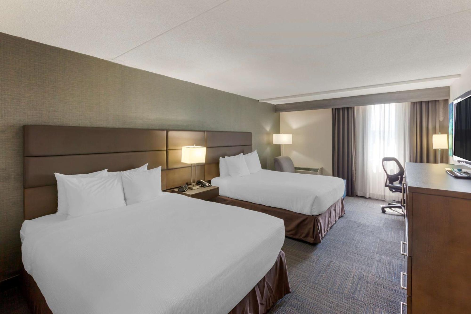 Best Western Plus Toronto Airport Hotel Mississauga Dış mekan fotoğraf