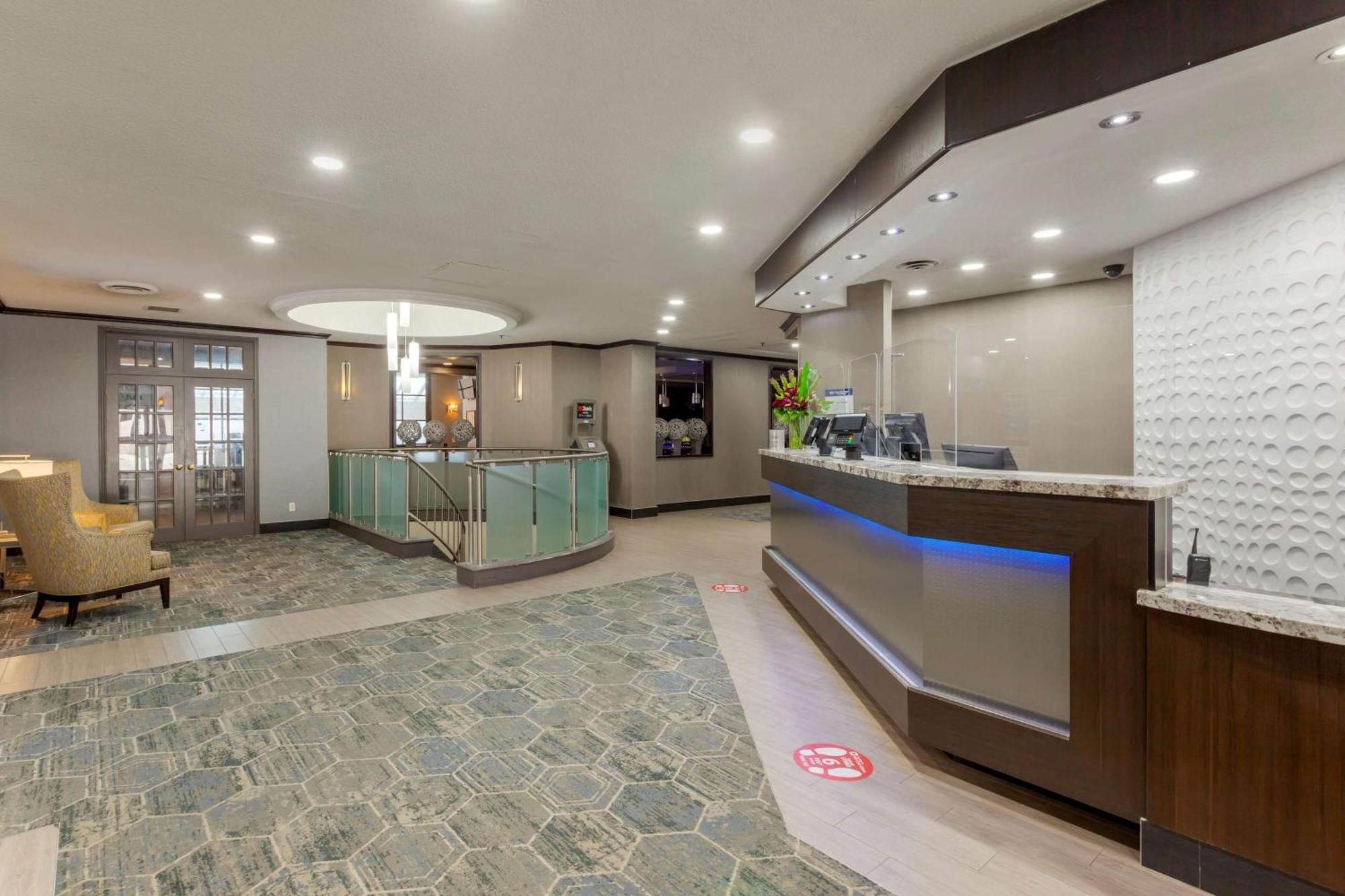 Best Western Plus Toronto Airport Hotel Mississauga Dış mekan fotoğraf