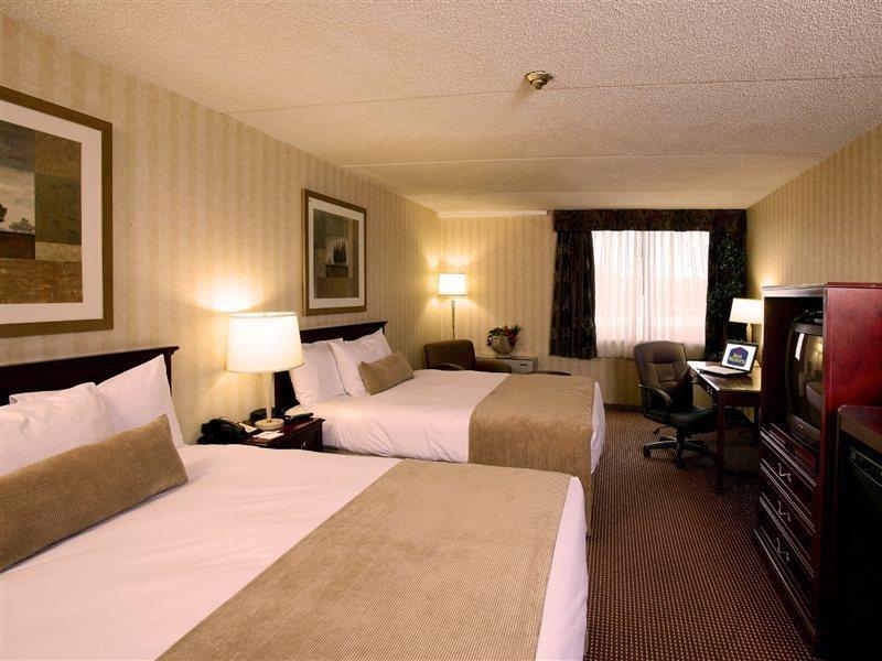 Best Western Plus Toronto Airport Hotel Mississauga Dış mekan fotoğraf